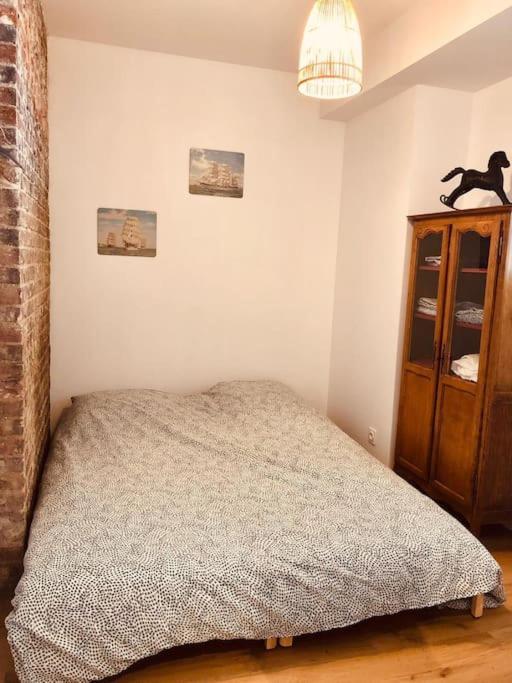 Bienvenue A La Galerie Des Sablons Apartment